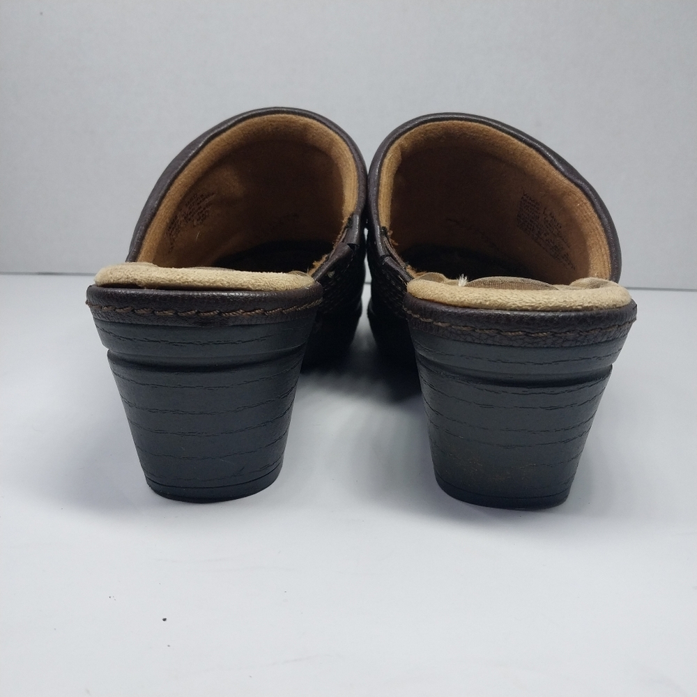 Croft & Barrow Ortholite Damebrown Sz 7 M Faux Leather Brown Slip on Clog Shoes - Picture 6 of 12